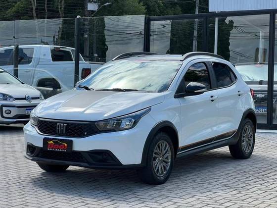FIAT ARGO 1.3 FIREFLY FLEX TREKKING MANUAL